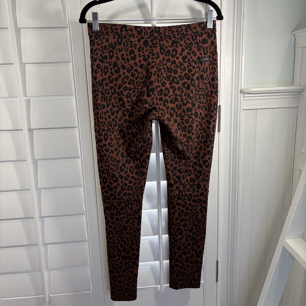 Sanctuary Brown Leopard Print Cropped Pants - Picture 6 of 11